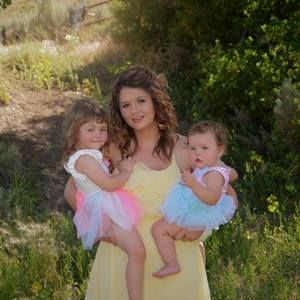 Meet your Posher, Olivia